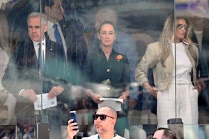 Sheinbaum llega al palco de honor de la final del Mundial 2026