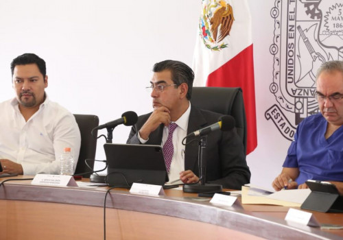 Buena noticia para Puebla y México disminución de actividad en Popocatépetl: Sergio Salomón