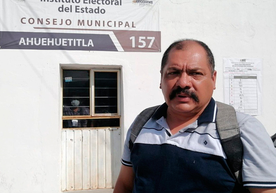 Impiden toma de protesta de alcaldesa en Ahuehuetitla