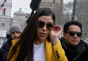 Emma Coronel, esposa de ‘El Chapo’ Guzmán, sale de prisión