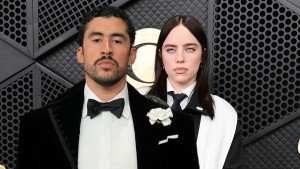 Mensajes contra ICE protagonizan discursos de Billie Eilish y Bad Bunny