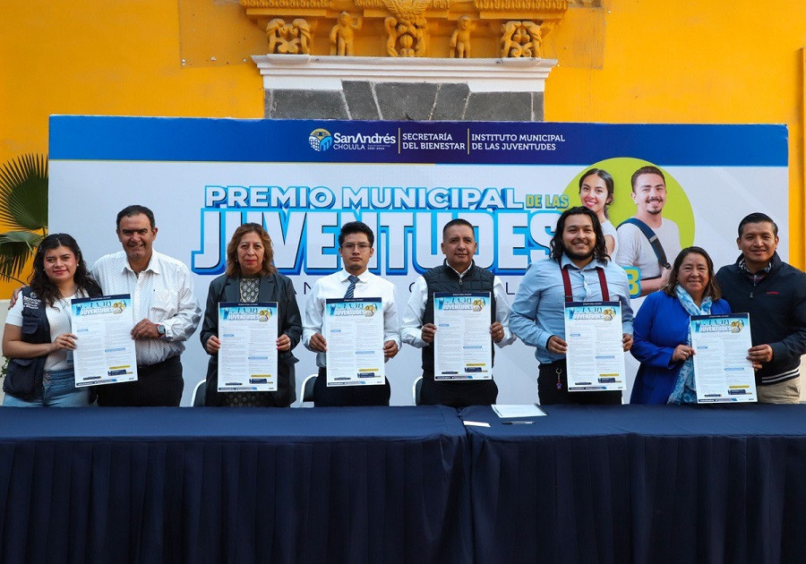 Presenta Mundo Tlatehui convocatoria para el Premio Municipal de las Juventudes 2023