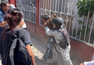 Trifulca entre antorchistas y Guardia Nacional en colonia 6 de Junio