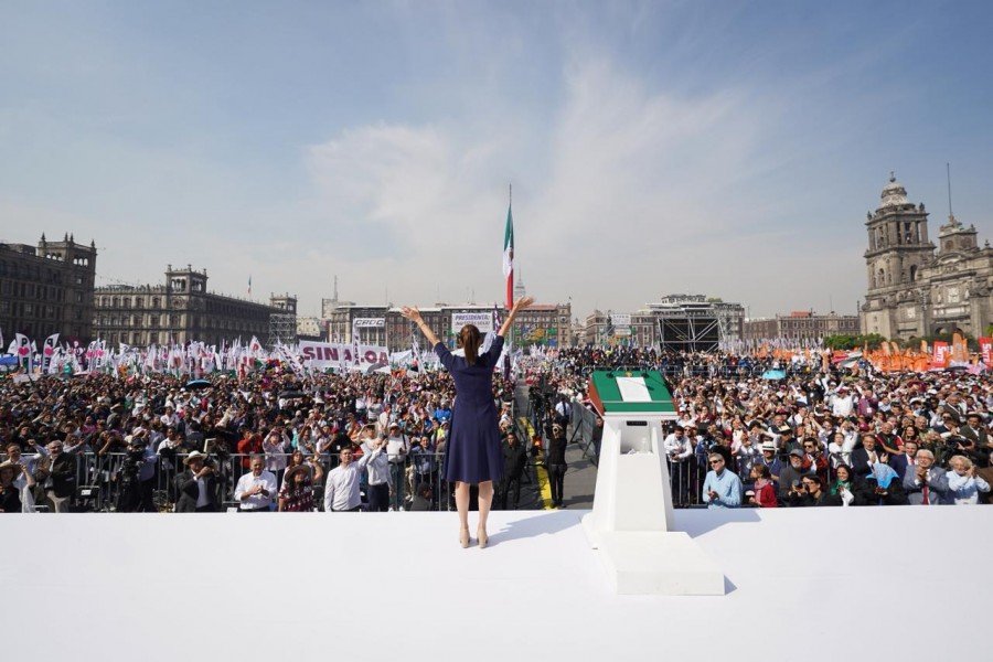 México avanza con dignidad, con justicia, con unidad y con la fuerza invencible de su pueblo: Claudia Sheinbaum