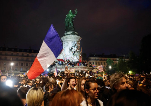 Izquierda logra en Francia primera mayoría en elecciones legislativas