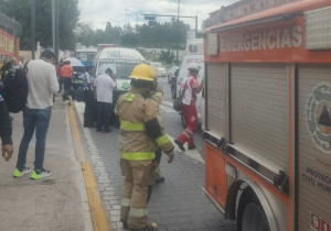 Choque de transporte público deja 21 heridos en Los Fuertes