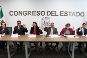 Señalización y concientización para respetar espacios destinados a personas con discapacidad, solicita Comisión del Congreso