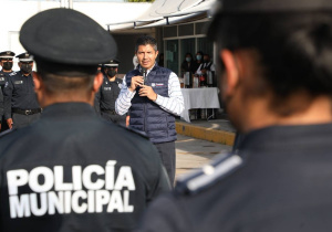 Se reúne ERP con policías de la Comisaría Sur de Puebla