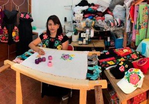 Claudia Sheinbaum portará un vestido artesanal en su toma de posesión