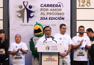 Un éxito la carrera "Por Amor al Prójimo" del Congreso Estatal; gobernador Sergio Salomón Céspedes dio banderazo inicial