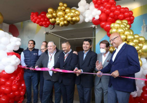 Inauguran centro de distribución de tiendas de conveniencia en Puebla capital