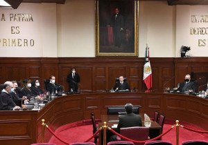 Acusa Presidencia que Corte entregó ‘clandestinamente’ proyecto que invalida plan ‘B’