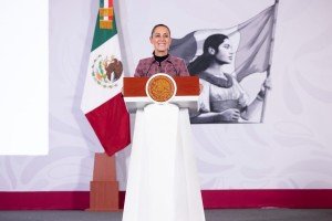 Claudia Sheinbaum anuncia consulta a maestras y maestros sobre propuestas de regulación de uso de celulares en las escuelas