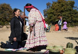 Claudia Sheinbaum reconoce y restituye tierras a comunidades rarámuris