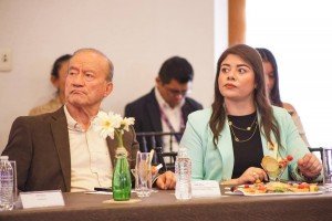 Mantiene Lupita Cuautle diálogo permanente con el sector empresarial