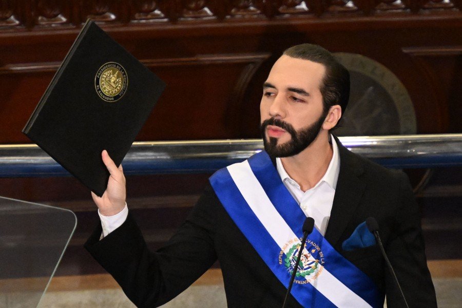 El Salvador aprueba cadena perpetua para criminales en histórico debate legislativo