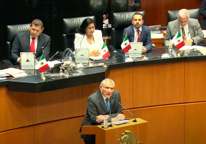 Cuestionan en Pleno del Senado al titular de Gobernación sobre GN, inseguridad y Ayotzinapa