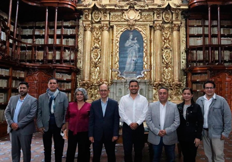 Intercambia equipo de Eduardo Rivera experiencias con alcaldes de Ecuador