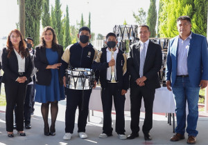 Encabeza Mundo Tlatehui ceremonia cívica en la primaria oficial Justo Sierra en San Antonio Cacalotepec