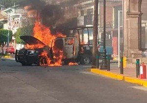 Coche bomba en Acámbaro deja tres policías heridos, una de gravedad