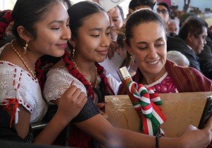 La presidenta Claudia Sheinbaum inaugura la carretera Mitla – Tehuantepec