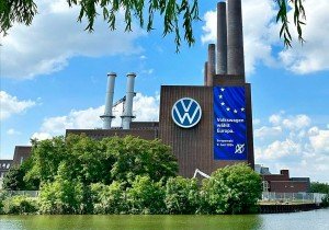 Volkswagen prevé cierre de plantas y miles de despidos en Alemania