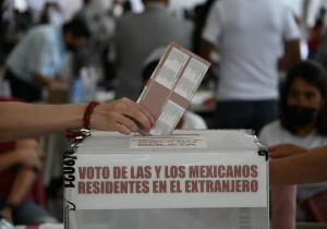 Poca participación electoral de mexicanos en el exterior