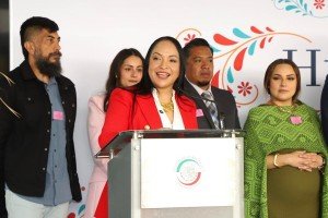 El Carnaval de Huejotzingo llega al Senado; Liz Sánchez anuncia impulso nacional a la cultura y tradición poblana