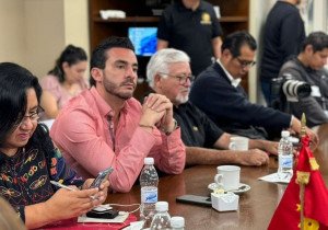 Amparos contra Reforma Judicial violan Constitución, afirma Toño López