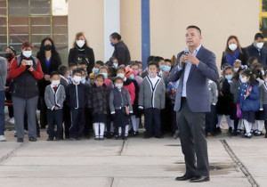 Inaugura Tlatehui aulas de medios en escuelas de San Andrés Cholula