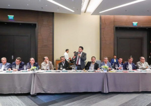 Revisa gobierno de Puebla y sector empresarial política laboral de la entidad