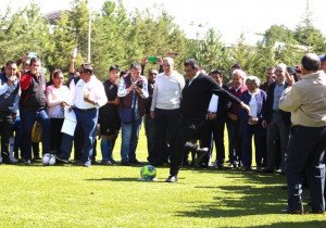 Sin distingo, gobierno de Puebla fortalece al sector educativo: Sergio Salomón