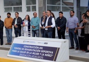 Entrega Edmundo Tlatehui obras de seguridad y salud en la Delegación Atlixcáyotl