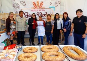 Inaugura Gobierno de Cholula la Feria de la Rosca 2025