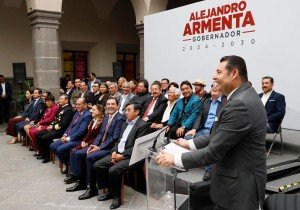 Alejandro Armenta: Los servidores públicos merecen respeto, no etiquetas políticas