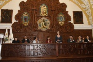 Se inaugura la Cátedra Magistral Dra. Matilde Montoya en el salón Barroco de la BUAP