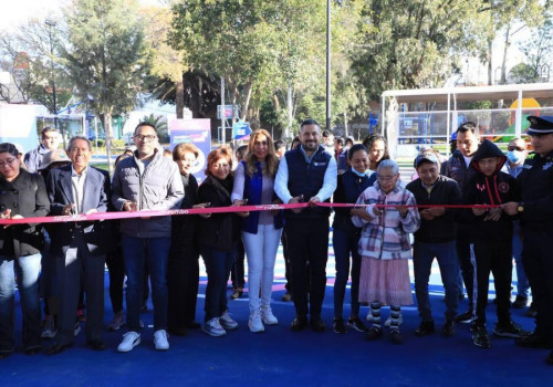 Estrena colonia Belisario Domínguez un parque completamente renovado