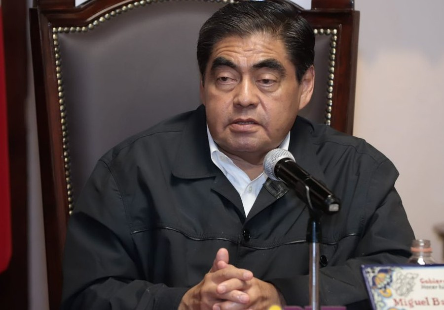 Ser “cola” de Adán Augusto no definirá candidatura al gobierno de Puebla: Barbosa
