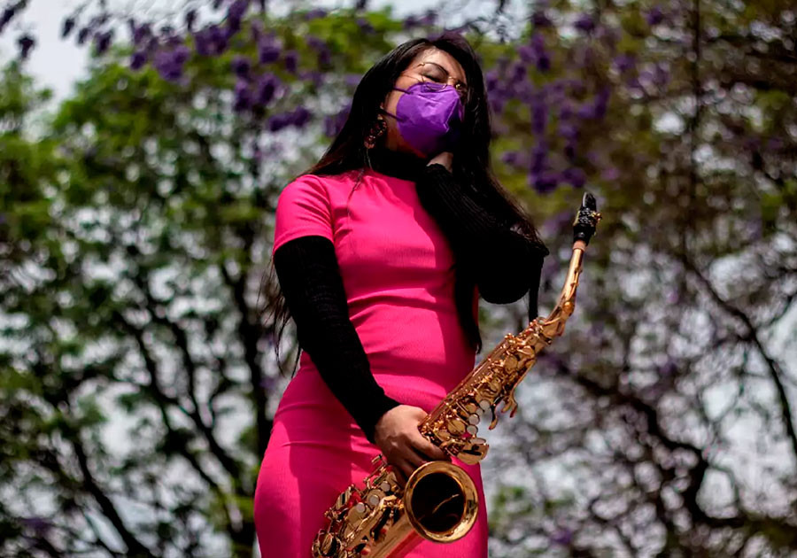Agresor de saxofonista María Elena Ríos no ha salido de prisión: AMLO