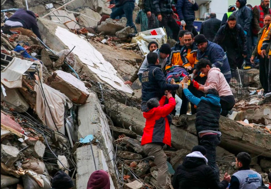 Envía México apoyo a Turquía y Siria por terremoto; no hay reporte de mexicanos afectados