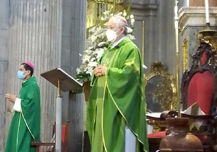 Recuerda arzobispo a los 3 asesinados de Cuautlancingo