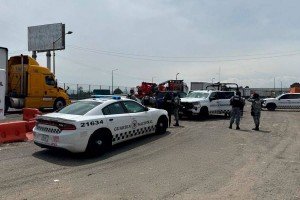 Detienen a dos y aseguraron un vehículo con reporte de robo en el municipio de Esperanza