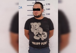 Recupera policía de San Andrés Cholula vehículo con reporte de robo; hay un detenido