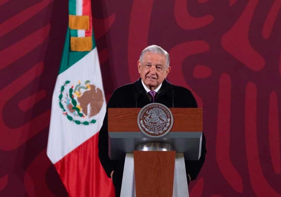 &#039;Mis hijos están acostumbrados a que los espíen&#039;: AMLO