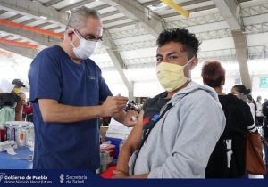 Vacunación jóvenes Puebla