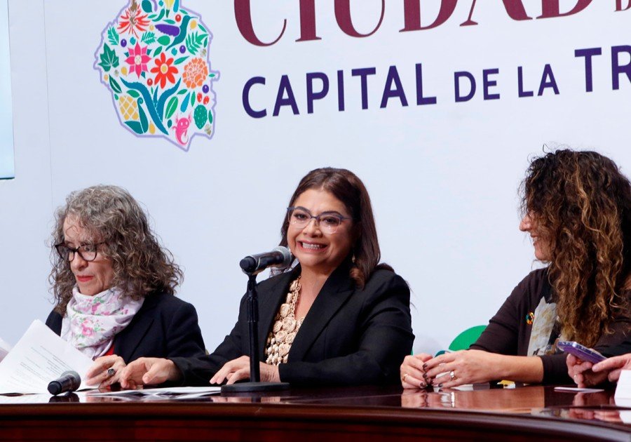 Brugada presenta 15 compromisos para combatir la pobreza en la Ciudad de México