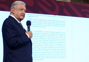 López Obrador pide a Trump reconsiderar políticas comerciales y fronterizas con México
