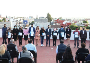 Acreditan a contralores ciudadanos en Puebla capital