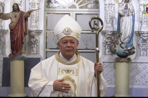 Pide arzobispo celebrar en familia para evitar covid-19