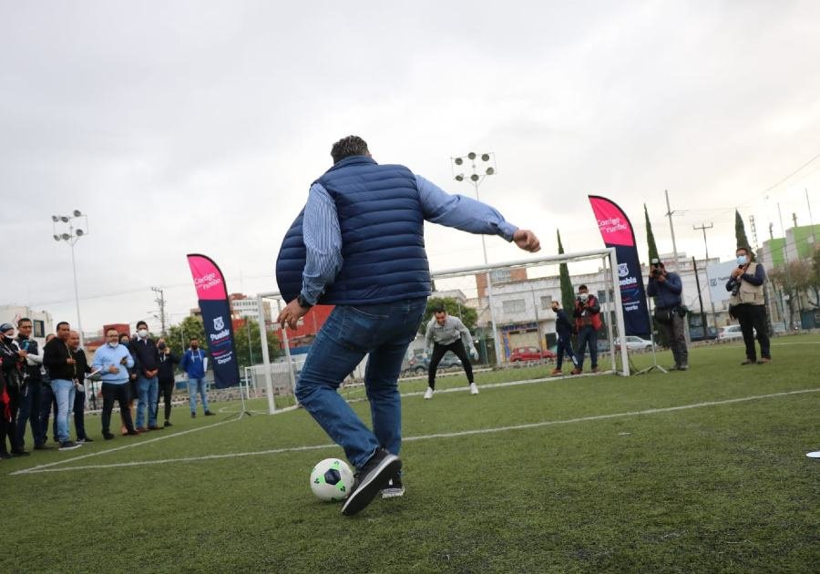 Anuncian Torneo Intermunicipal de Fútbol en Puebla capital